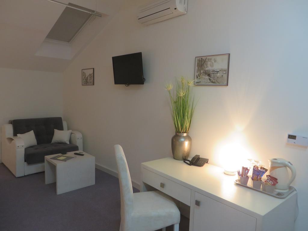 Villa Marija M L Beograd Ruang foto